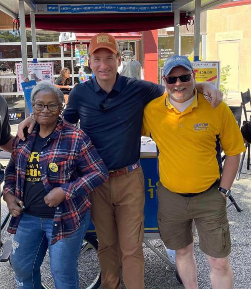 members of UFCW1189 union at the Minnesota state fair